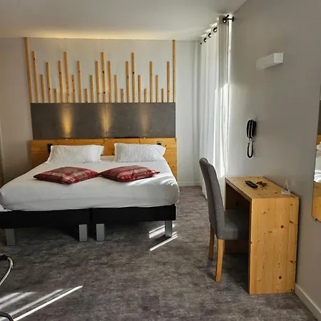 Hotel Le Castelet Sancy - Jardin & Le Mont-Dore
