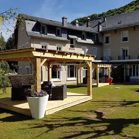 Hotel Le Castelet Sancy - Jardin &