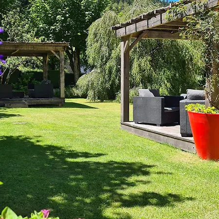 Le Castelet Sancy - Jardin & Szálloda 3*