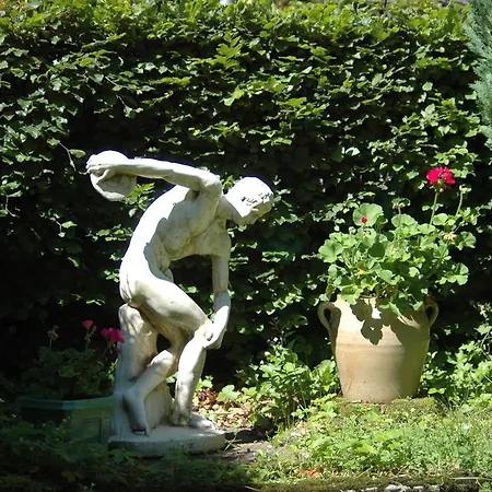 Szálloda Le Castelet Sancy - Jardin & 3*